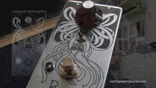 Video thumbnail for EarthQuaker Devices: BOWS OC139 Treble/Full Boost/Preamp by Brett Kingman