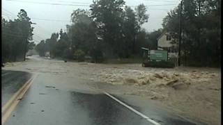 preview picture of video 'West Dover Flood'