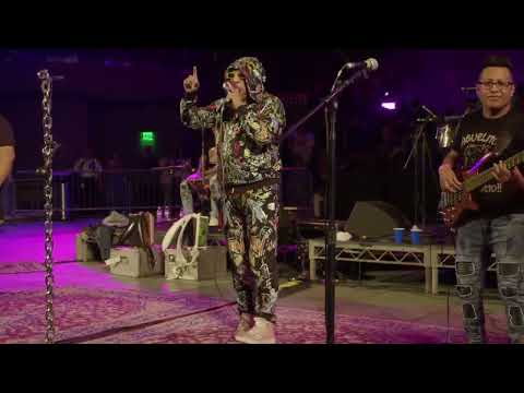 Grupo Kual - La Historia De Mi Vida - En vivo en Grand Performances - Los Angeles