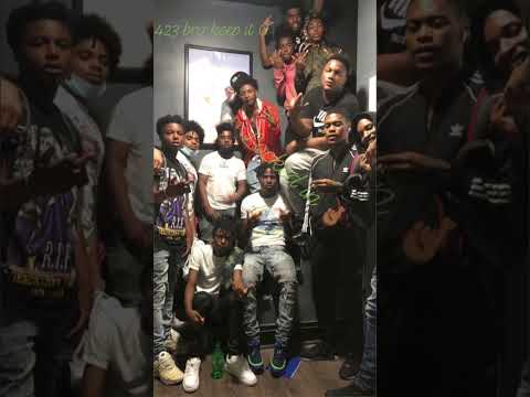 Skeez x Queez x shifty x Reesey myers (hood living)