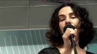 PJ Harvey &amp; John Parish - Black Hearted Love [Live]