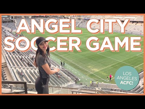 ACFC（天使城足球俱樂部）在洛杉磯加州銀行體育場的比賽 (ACFC (Angel City Football Club) Game at Banc of California Stadium in LA)