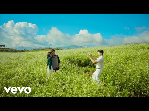 Kriz, Adam Oo - Daisy (Official Music Video) #ဒေစီ