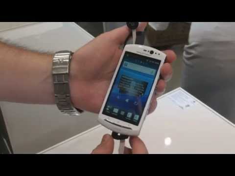 Sony Ericsson Xperia Neo V Freie Ware in white mit Vertrag ...