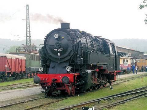 Von Bergköniginnen und Harzkamelen: Lokomotiven im Harz - ein funktionierendes Dampfuniversum
