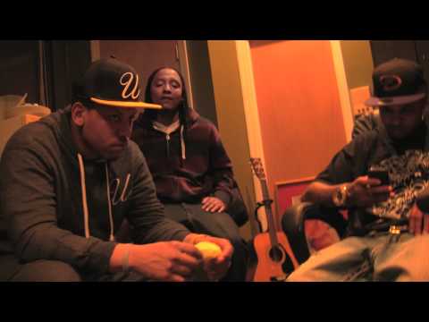 Boogz Boogetz & Chinx Drugz In The Studio