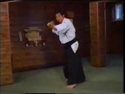 13 Jo Kata - Saito Sensei