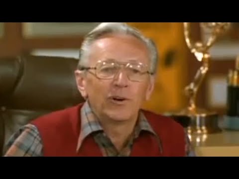 10 Facts About Charles Schulz