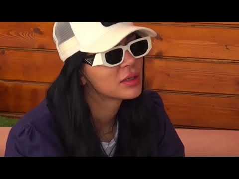 Luizi imiton Bledin kur ecen 😂!!