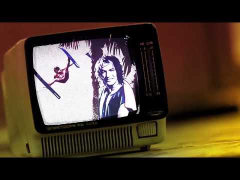 Vasco Rossi - Una canzone per te (Remastered - Bollicine 40° RPlay) [Video Lyrics]