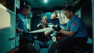 Musik-Video-Miniaturansicht zu Tell Me I'm Alive Songtext von All Time Low