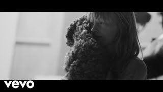 Lucy Rose - Just A Moment