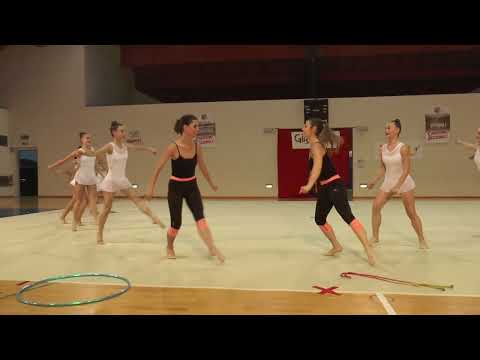 Esibizione Alice, Chiara, Raissa e gruppo Agonismo -Saggio 2019