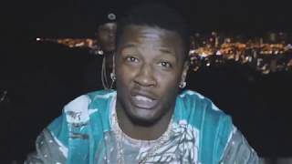 Teddy Tee -FRONTIN ft Sanchie P & Young Global