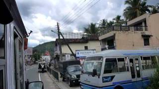 preview picture of video 'Sri Lanka,ශ්‍රී ලංකා,Ceylon,Bus trip Colombo to Kandy (03)'