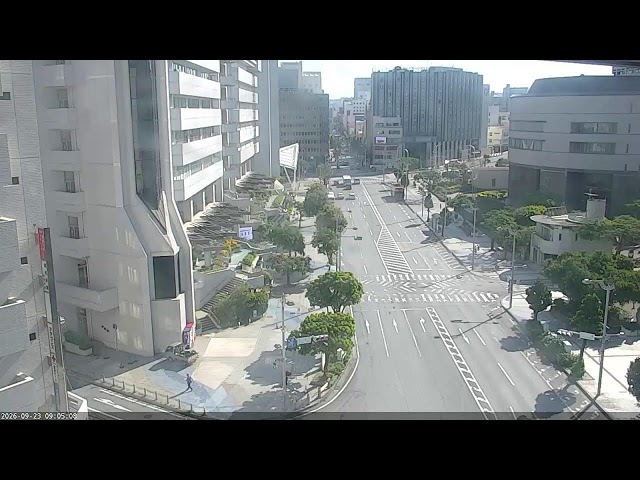 那覇市役所前交差点