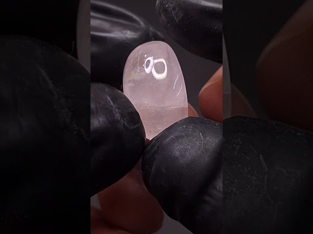 حجر روز كوارتز طبيعي