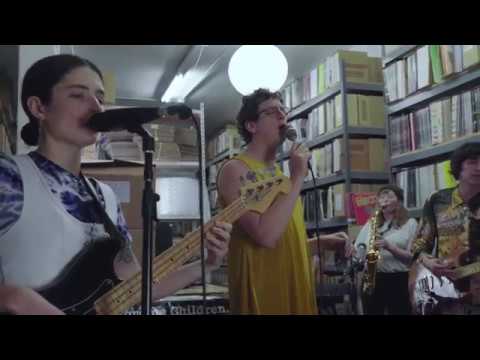 Dungeon Sessions: Jerry Paper - Grey Area (Live)