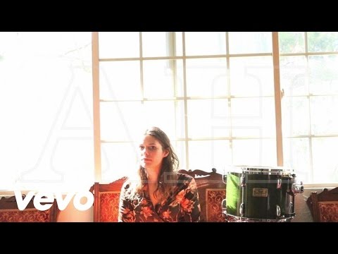 Cillie Barnes - Brainwash (Lyric Video)