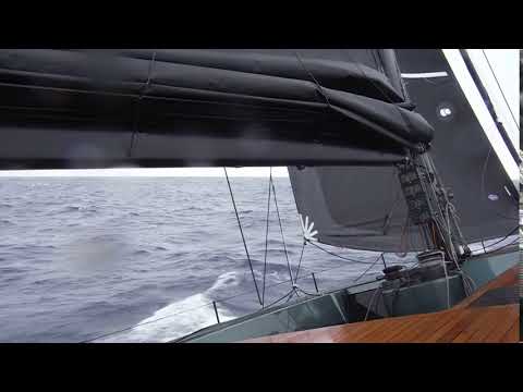 Nacira 69  prove con mare mosso