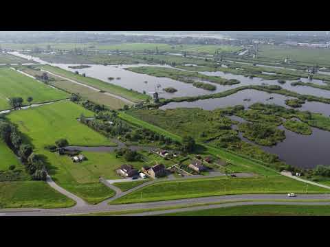 Kinderdijk seen from Lekkerkerk 21 08 2021