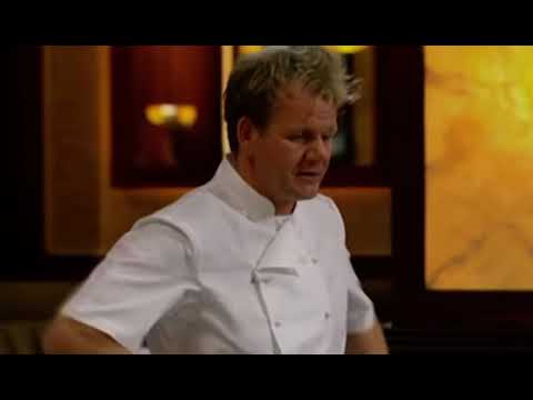 Hen in a pumpkin 💀