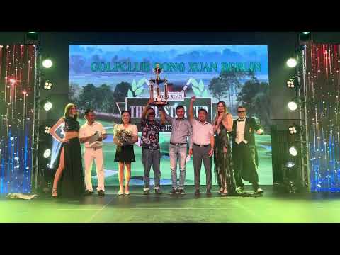 VIETNAM AIRLINES TÀI TRỢ VÉ MÁY BAY TRONG NGÀY KHAI TRƯƠNG NHÀ VĂN HOÁ TTTM ĐỒNG XUÂN