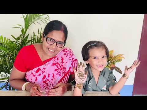 Dhriti ke didun kemon mehendi poralo 😍🥰😘😍