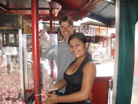 Making popcorn in Jujuy, Argentina