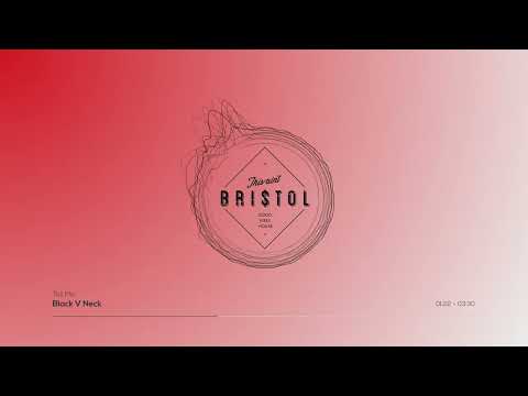 Black V Neck - Tell Me | Tech House