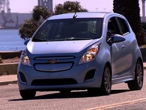 Car Tech - 2014 Chevy Spark EV packs a punch