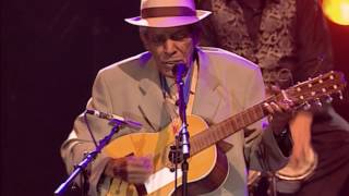 Compay Segundo -  El Camisón de Pepa (Live Olympia París 1998)