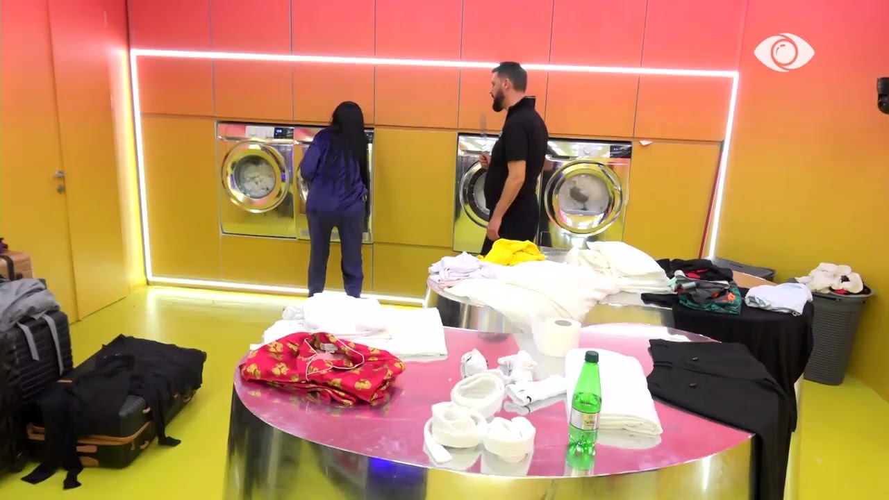 Po më ikte situata nga duart/ Miri bisedon me Armelën për situatën me Stine