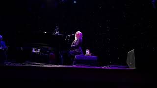 Paula Cole sings &quot;I‘m So Ordinary&quot; on The Melissa Etheridge Cruise