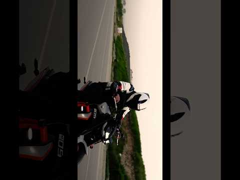 Sizce videonun ana konusu ne olmalı #edits #solacedit #vfx #motovlog #motor #motorcycle #moto