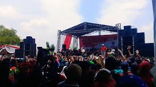 Download lagu NEW KAMPRET ft ky ageng||despasito_jihan audy New kampret live pelemwatu menganti mp3