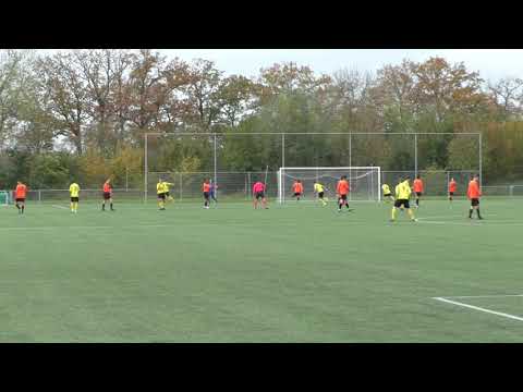 6 nov 21 Woudenberg 2 - VV De Meern 2 com 6-2 Doelpunt Woudenberg (2-0)