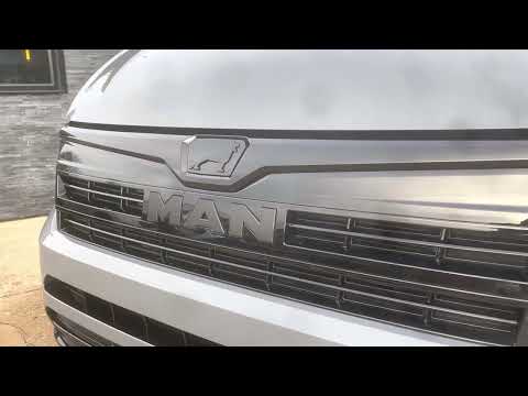 2022 (72) MAN TGE 140ps Auto MWB High Roof Van ~ MA-SV Styling ~ Leather ~ LED Lights