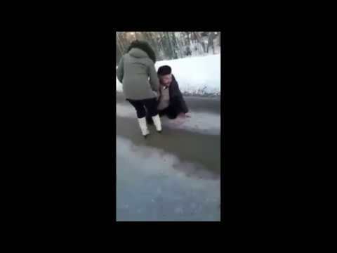Расплескалась синева