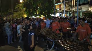 Download lagu Stasiun balapan - versi angklung Malioboro Jogja mp3