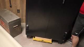 moving a gun safe is childs play   SD 480p