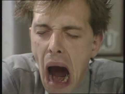 The Young Ones S1E3 - Boring