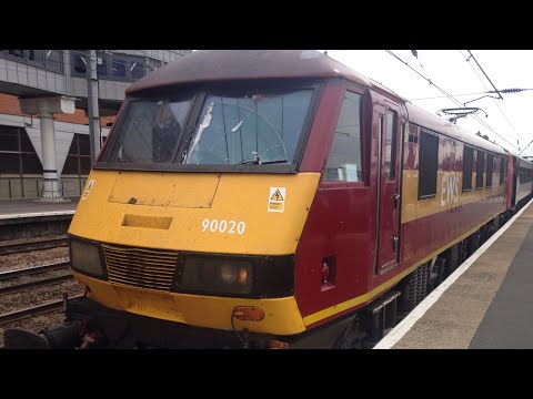 90020 DB Cargo on hire To LNER leaving Doncaster railway station