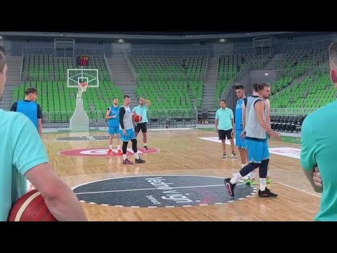 LUKA DONCIC & TEAM SLOVENIA AND DENNIS SCHRODER & TEAM GERMANY PRACTICE FOR FRIENDLY MATCH - AUG -08