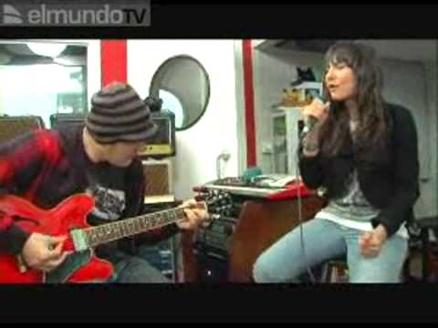 Videoclip de Doce palabras — Amaral