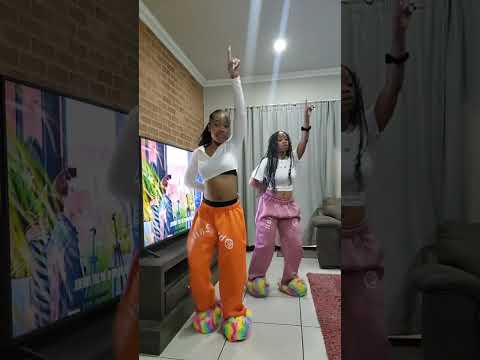Amapiano dance 🧡 #africangood #amapiano #dance @minizaddy_19