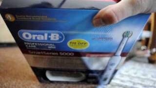 preview picture of video 'Oral-B SmartSeries 5000 Unboxing'