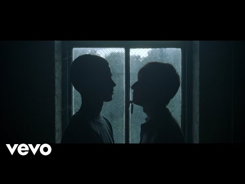 Sam Fender - The Borders (Official Video)