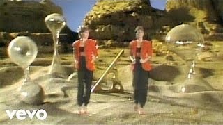 Pat Benatar - Precious Time (Official Video)