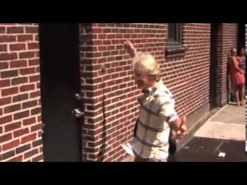 Stewart Copeland Makes Speedy Entrance For Letterman Show